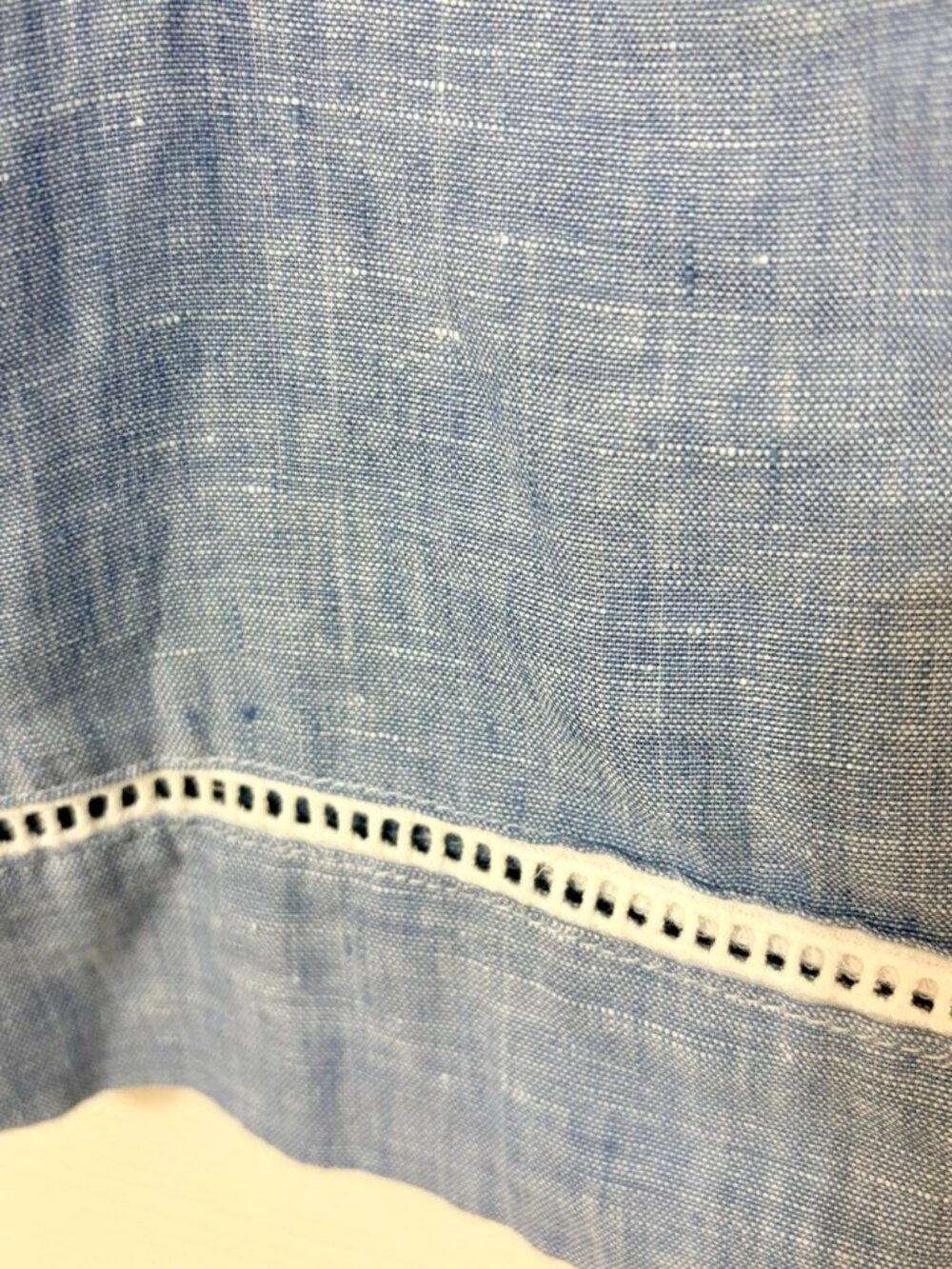 Jones New York Blue Linen Short Sleeve Blouse with White Trim Medium Petite MP - Picture 7 of 7